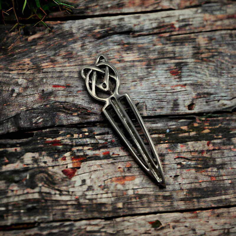 Celtic Interlaced Kilt Pin (KP10)