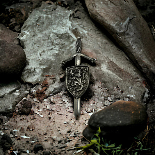 Lion Rampant Kilt Pin (KP13)