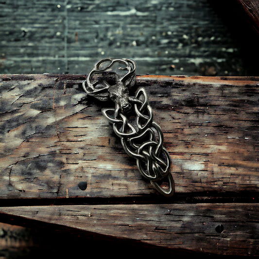 Stag Knot Kilt Pin (KP6)